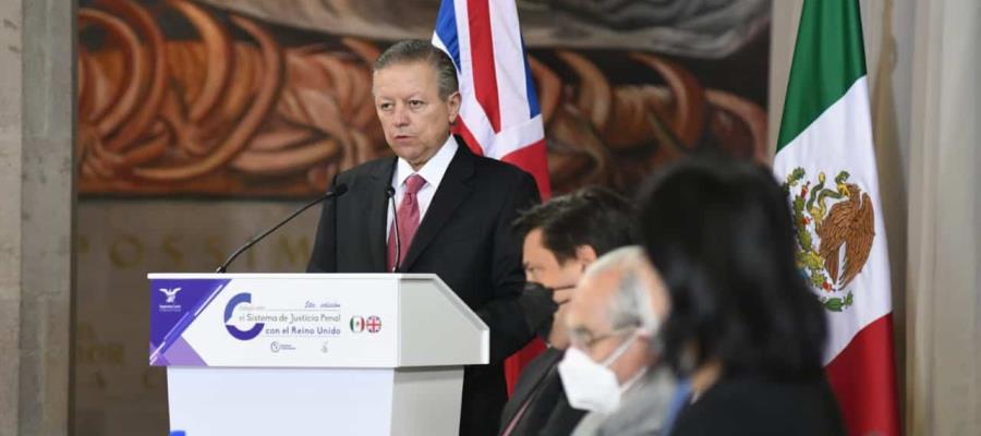 Revela Arturo Zaldívar que gobierno de Calderón lo amenazó por caso Florence Cassez