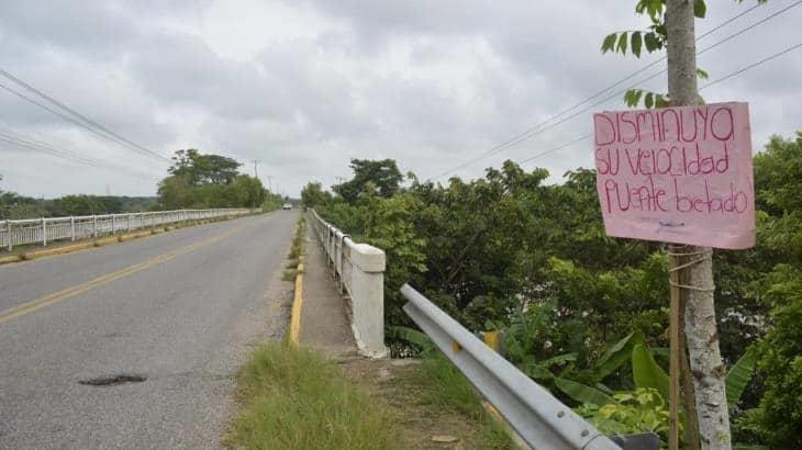 ¡Precaución! Insisten en prohibir paso a vehículos de más de 15 toneladas por el puente de La Sierra