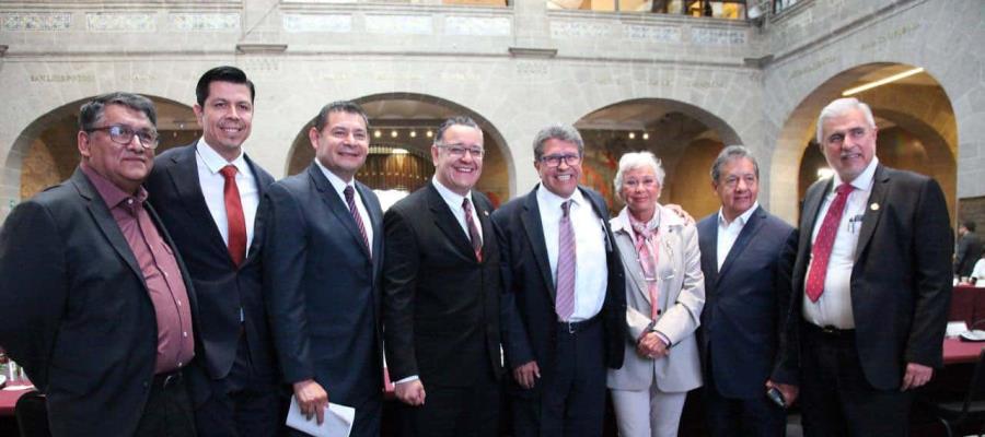 Desairan secretarios de AMLO Plenaria de Senadores de Morena; sólo acuden Ebrard y Clouthier