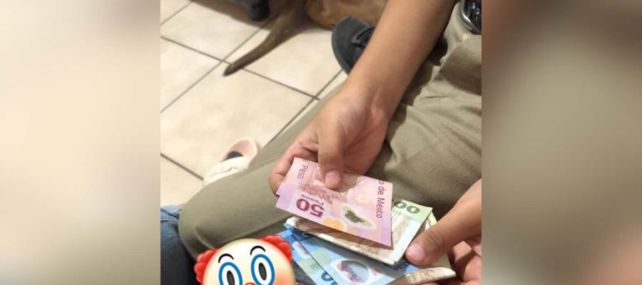 ¿De dónde los sacó?, niño en NL regresa a su casa con 500 pesos en la lonchera