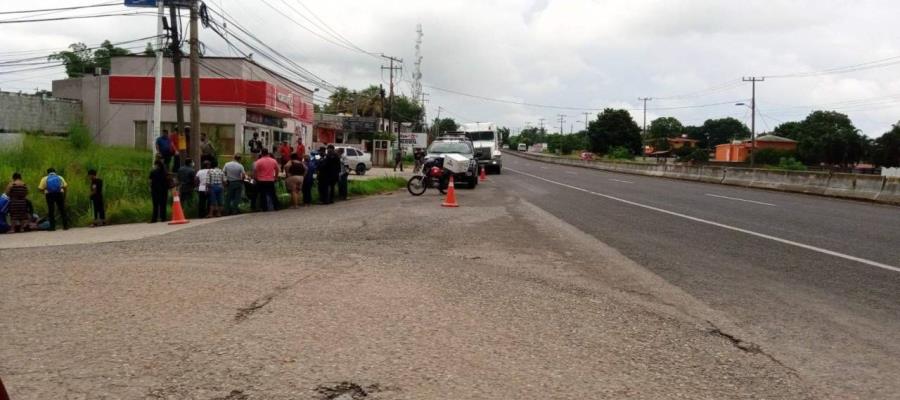 Los embiste tráiler en la Villahermosa-Teapa y se da a la fuga Los embiste tráiler en la Villahermosa-Teapa y se da a la fuga