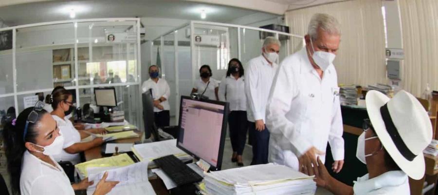 Llama Enrique Priego a servidores públicos del TSJ a mejorar en la calidad del servicio Llama Enrique Priego a servidores públicos del TSJ a mejorar en la calidad del servicio