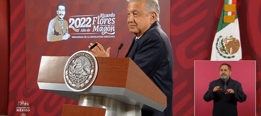 Se declara AMLO “anti-TikTok”; defiende la lectura sobre la popular red social