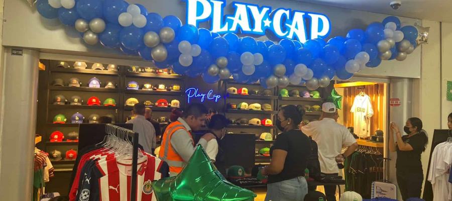 Inauguran tienda Play Cap en el Aeropuerto de Villahermosa; ofrecerá souvenirs deportivos