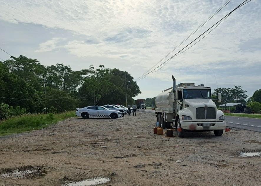 Desmantela Guardia Nacional centro clandestino de venta de hidrocarburo en Tabasco Desmantela Guardia Nacional centro clandestino de venta de hidrocarburo en Tabasco