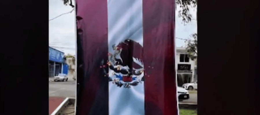 Cambia Gobierno de Nayarit colores de la Bandera de México por los de Morena; gobernador pide disculpas