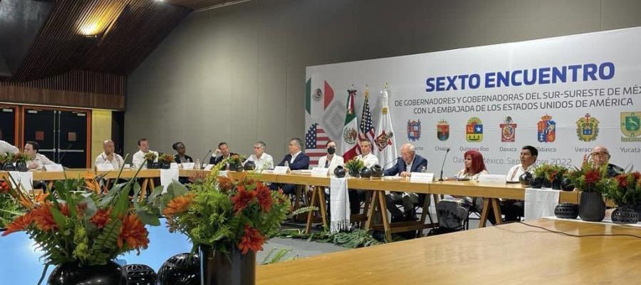 Participa Tabasco en la sexta reunión de Gobernadores del Sur-Sureste de México con Ken Salazar