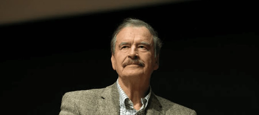 ¡Divórciate!: Fox llama a Monreal a dejar a López Obrador