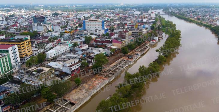 Costalería en malecón de Villahermosa se quedaría toda la temporada de lluvias: PC 