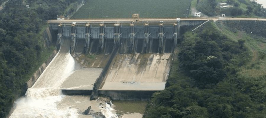 Presas del Alto Grijalva con capacidad de almacenamiento en lo que resta del año: CFE