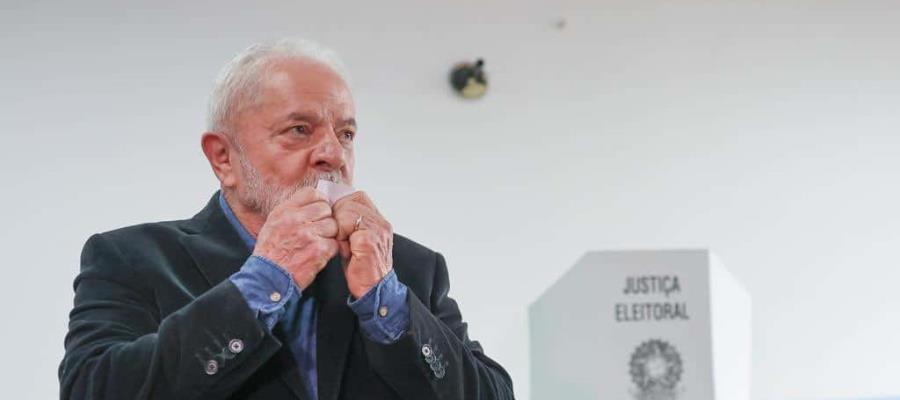 Lula da Silva encabeza primera vuelta de elecciones presidenciales en Brasil