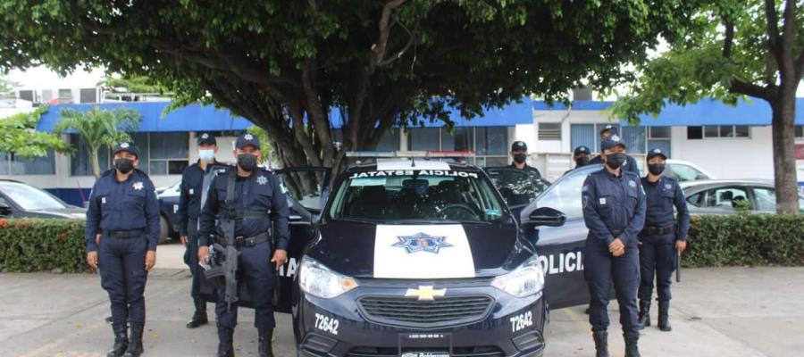 Colonos del Campestre entregan patrulla a la Policía Estatal para reforzar vigilancia en la zona