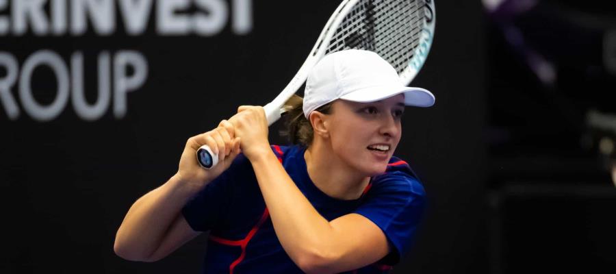 Iga Swiatek lidera holgadamente el ranking de la WTA