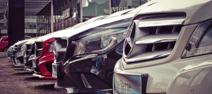 Cae en septiembre venta de autos 5.8%: Inegi