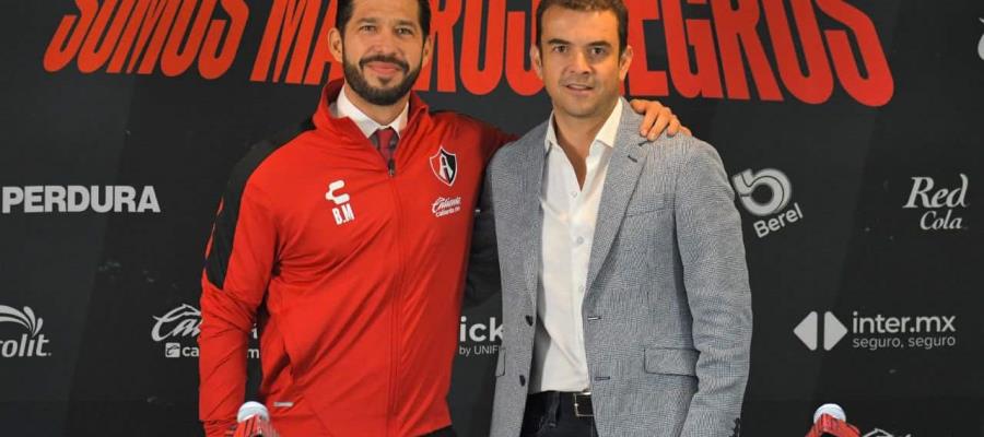 Benjamín Mora, nuevo entrenador del Atlas, multicampeón en Malasia