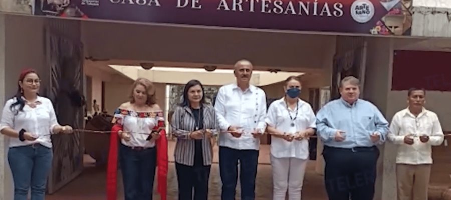 Pide Merino a artesanos de Tabasco, no dejarse influenciar por otras culturas