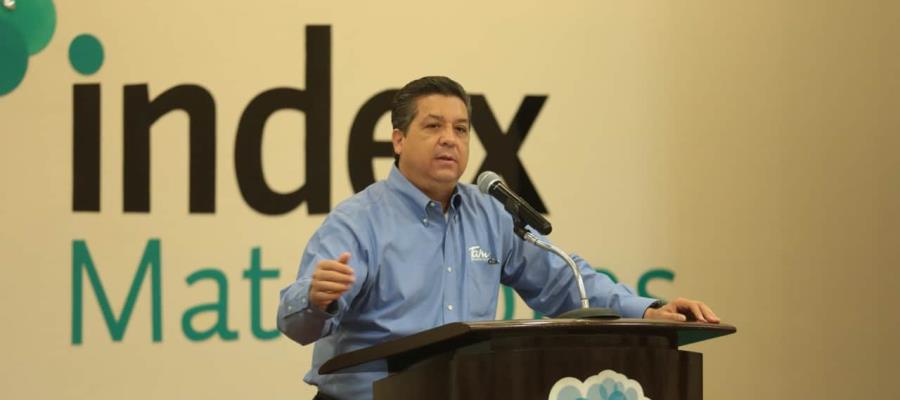 Obtiene García Cabeza de Vaca amparo contra orden de aprehensión