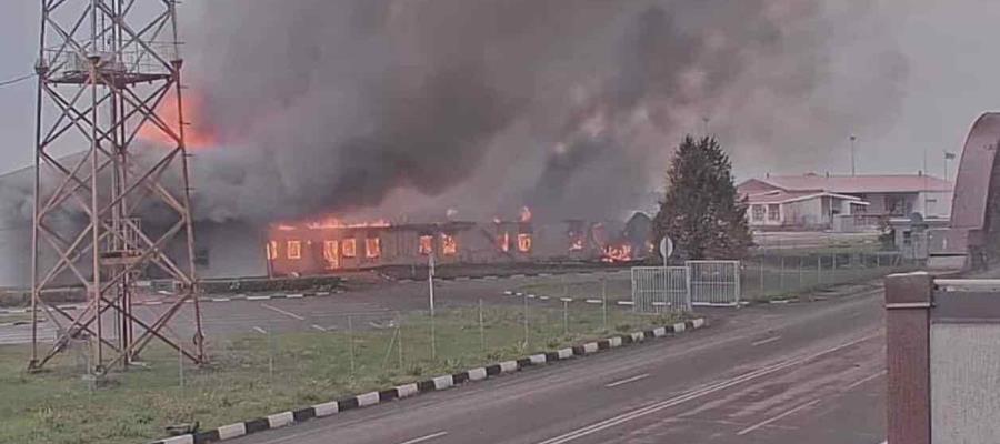 Ucrania bombardea depósito de petróleo ruso en Bélgorod Ucrania bombardea depósito de petróleo ruso en Bélgorod