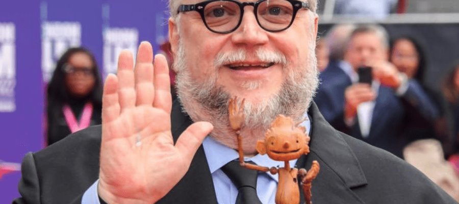 Del Toro estrena Pinocho, en Londres, al día siguiente de perder a su madre