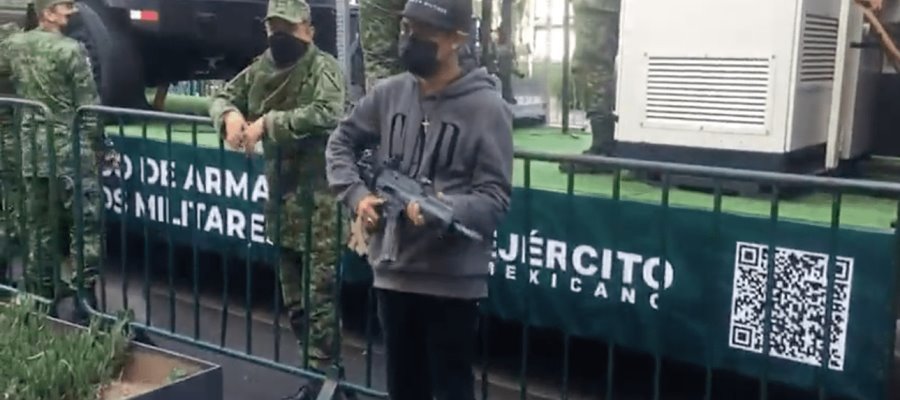 Arrestan a soldados que prestaron armas a civiles en CDMX