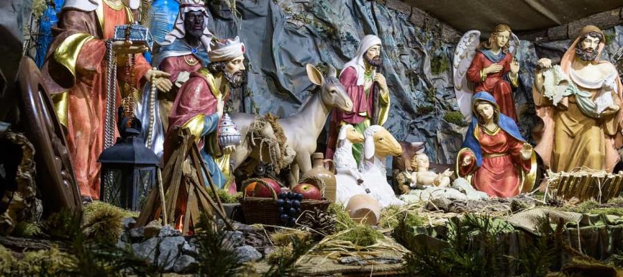 Debatirá SCJN la prohibición para instalar nacimientos en edificios públicos