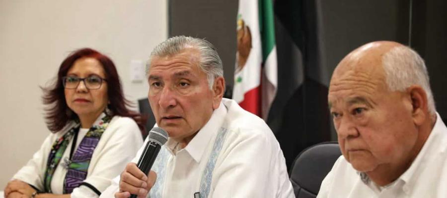 Se reúnen maestros de BCS con Adán Augusto López y titular de la SEP Se reúnen maestros de BCS con Adán Augusto López y titular de la SEP