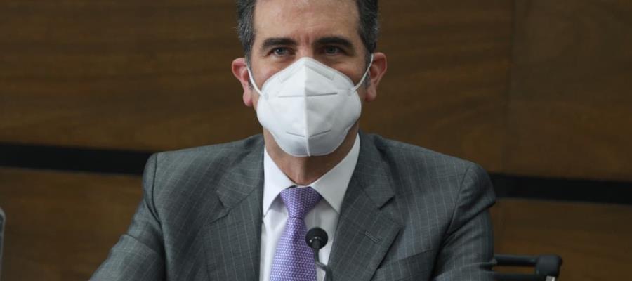 Lorenzo Córdova usa recursos públicos para medir su imagen; Morena presenta denuncia