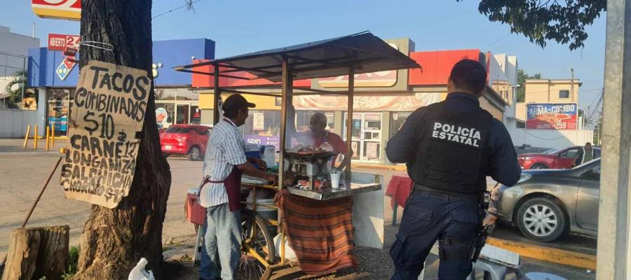 Asalta OXXO en Deportiva y huye en combi de Tamulté