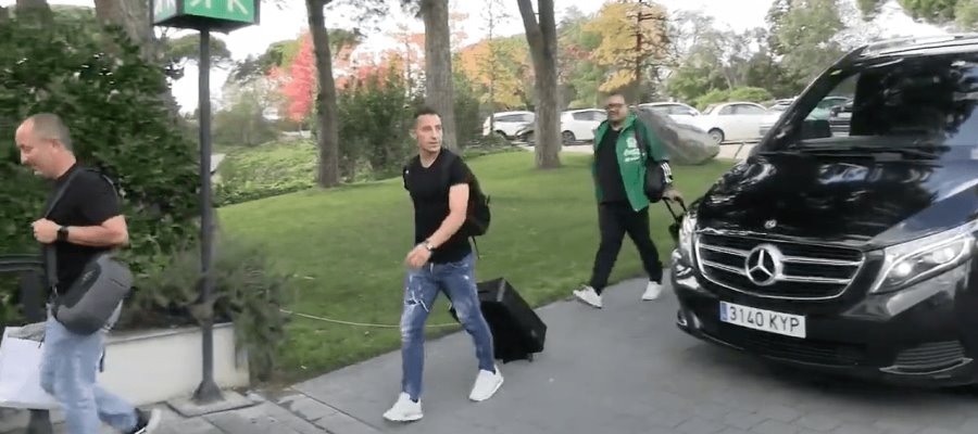 El capitán Andrés Guardado, se une a la concentración del TRI en Girona