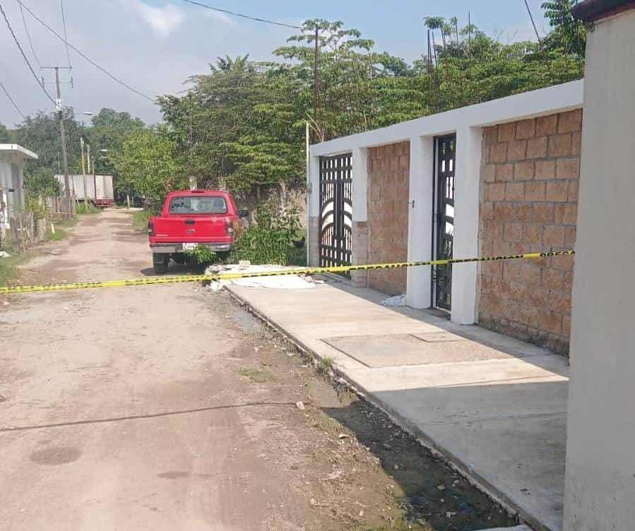 Mujer muere aplastada por barda en la ranchería Medellín y Pigua
