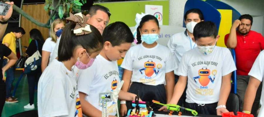 Participan 15 escuelas de Tabasco en 1er Feria de Robótica