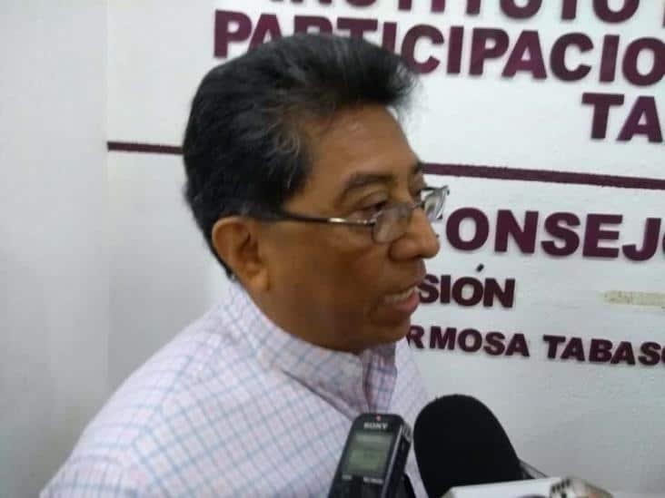 Evita consejero Juan Correa hablar sobre acusaciones de misoginia; alega estar en una conferencia Evita consejero Juan Correa hablar sobre acusaciones de misoginia; alega estar en una conferencia