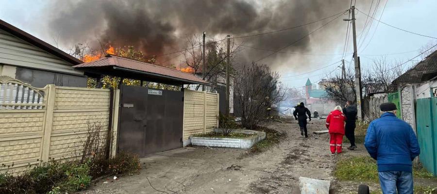 Ataque ruso en la ciudad ucraniana de Jersón provoca huida de civiles