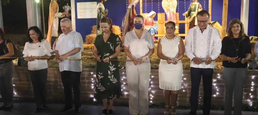 Inauguran nacimiento del Congreso local e IEAT en Plaza de Armas