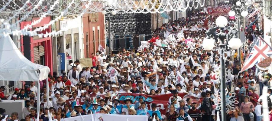 En marcha “Puebla con AMLO” hubo 100 mil asistentes: Barbosa En marcha “Puebla con AMLO” hubo 100 mil asistentes: Barbosa