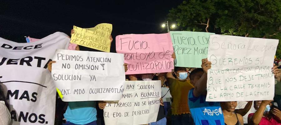 Ambulantes aprovechan Informe para pedir destitución de dos funcionarios de Centro Ambulantes aprovechan Informe para pedir destitución de dos funcionarios de Centro