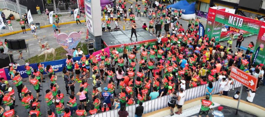 Felipe Cornelio y Claudia Márquez, ganan la segunda carrera de Europlaza de 12 km. Felipe Cornelio y Claudia Márquez, ganan la segunda carrera de Europlaza de 12 km.