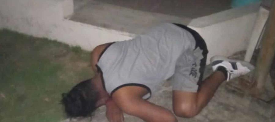 Sale de fiesta y amanece muerto afuera de su casa en Paraíso