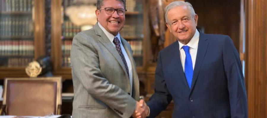 Obrador a favor de que Monreal siga como líder de Morena en el Senado