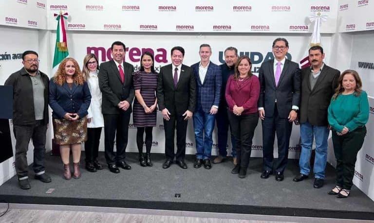 Designa Morena a cuñado de Cabeza de Vaca como candidato al Senado