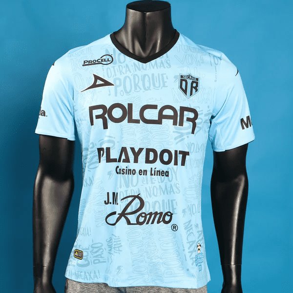 Necaxa presenta tercer uniforme inspirado en Don Ramón