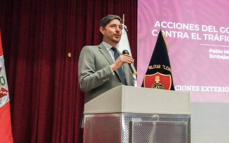 Opositores critican política exterior de México tras expulsión de embajador en Perú Opositores critican política exterior de México tras expulsión de embajador en Perú