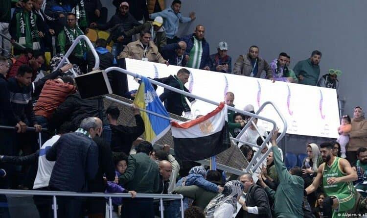 Derrumbe en centro deportivo de Egipto deja 27 heridos Derrumbe en centro deportivo de Egipto deja 27 heridos