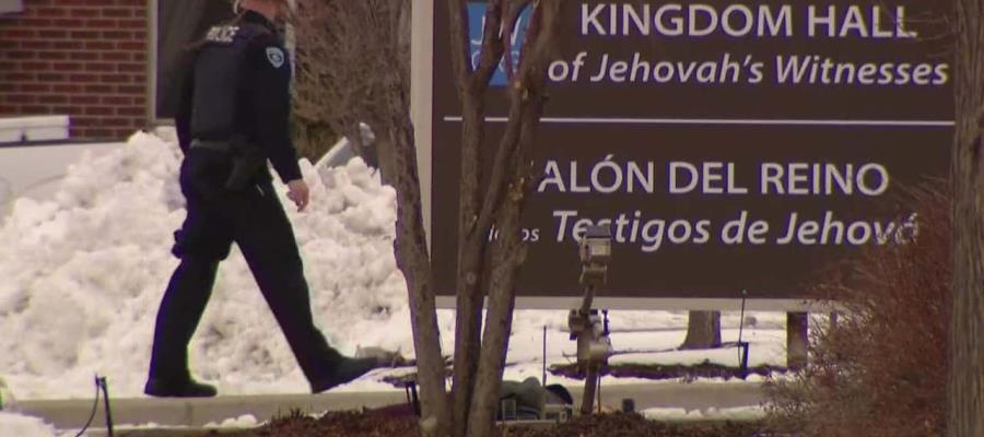 Sujeto asesina a su esposa en iglesia de Testigos de Jehová en EE.UU.