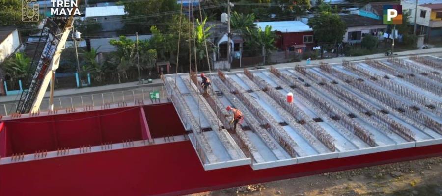 Inicia montaje de prelosas para viaducto elevado del Tren Maya en Tenosique