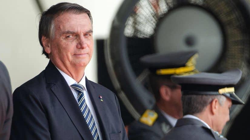 Jair Bolsonaro sale de Brasil en avión, a dos días de la toma de protesta de Lula Jair Bolsonaro sale de Brasil en avión, a dos días de la toma de protesta de Lula