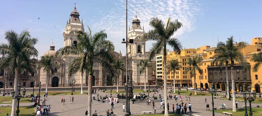 México recomienda a connacionales no viajar a Perú