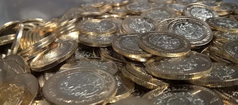 Cae peso mexicano por segunda jornada, pero apunta a su mejor año desde 2017