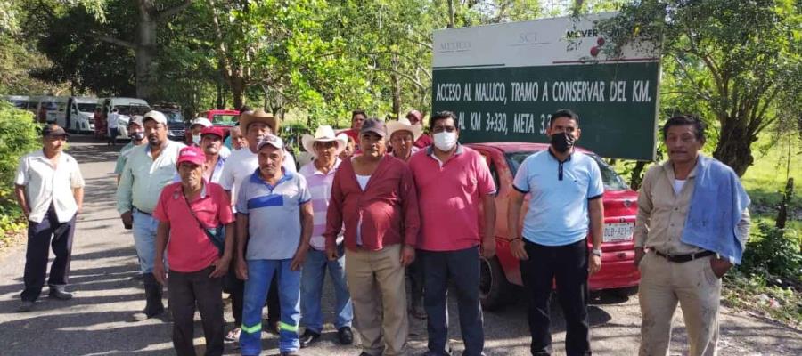 Bloquean campos petroleros de Acachapan y Colmena Bloquean campos petroleros de Acachapan y Colmena