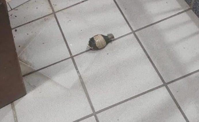 Lanzan granada en Comisión del Agua en Morelia, Michoacán